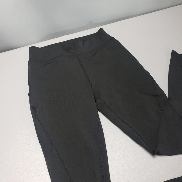 3/$15 Pop fit solid black work out leggings with pockets women's size small - Picture 2 of 9